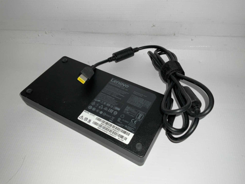 Lenovo Workstation power adaptor Square tip 230W  Q-