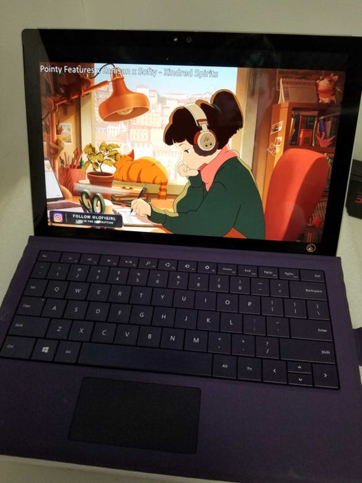 Microsoft Surface Pro 4 - i5-6300U 2.4GHz, 4GB RAM, 128GB SSD - READ