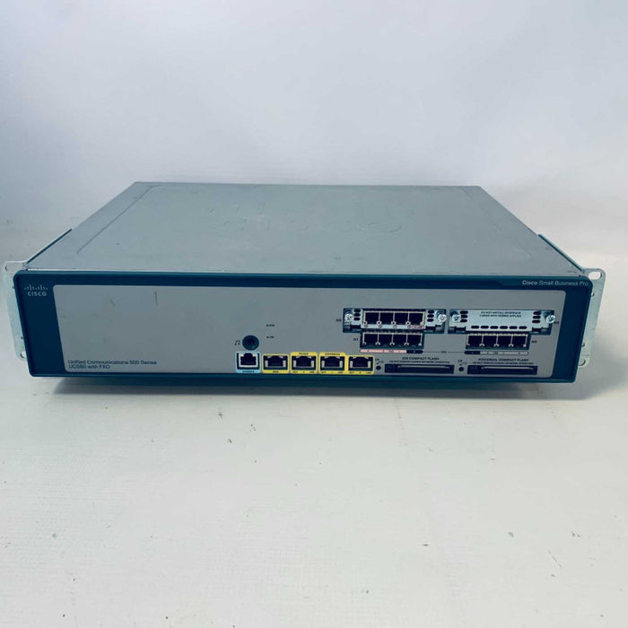 Cisco UC560-FXO-K9 Unified Communication System w/ Flash Cards Q=
