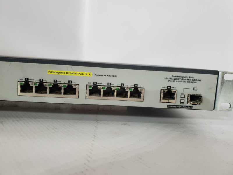 HP J8762A ProCurve 2600-8-PWR Network Switch )