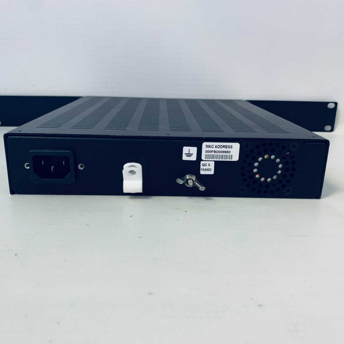 MRV OS-904 2 TRI-MODE 100FX/1000FX SFP OR RJ45 10/100/1000BASET + 2 SFP Q=