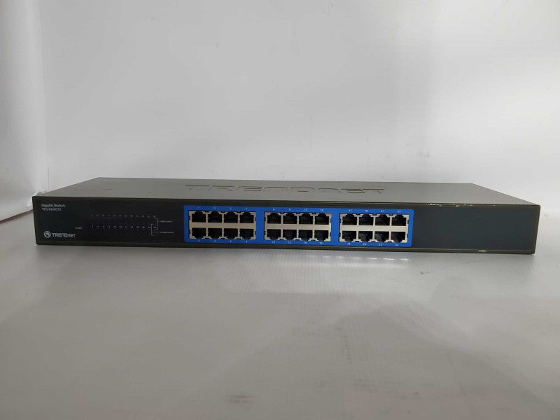 TRENDNET TEG-S240TX 24-Port Rack Mountable Gigabit Network Switch )