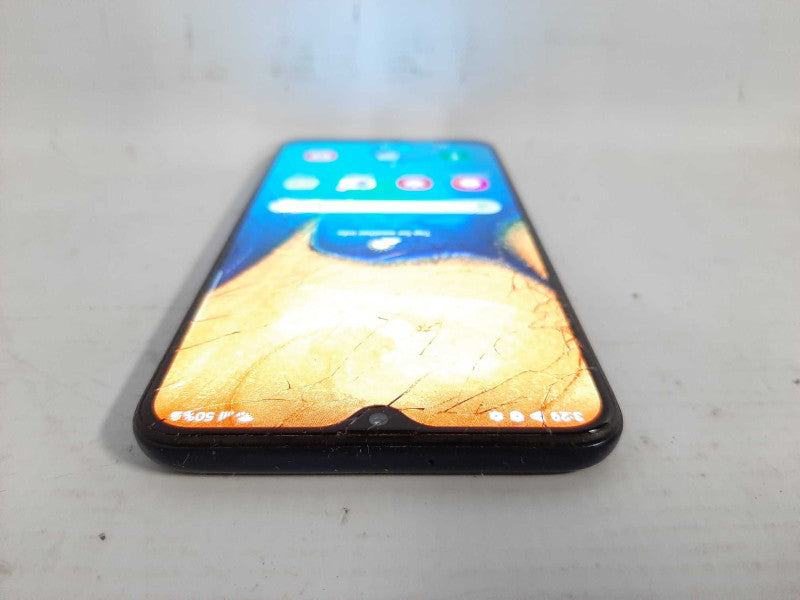 Samsung Galaxy A20 32GB - Blue READ $