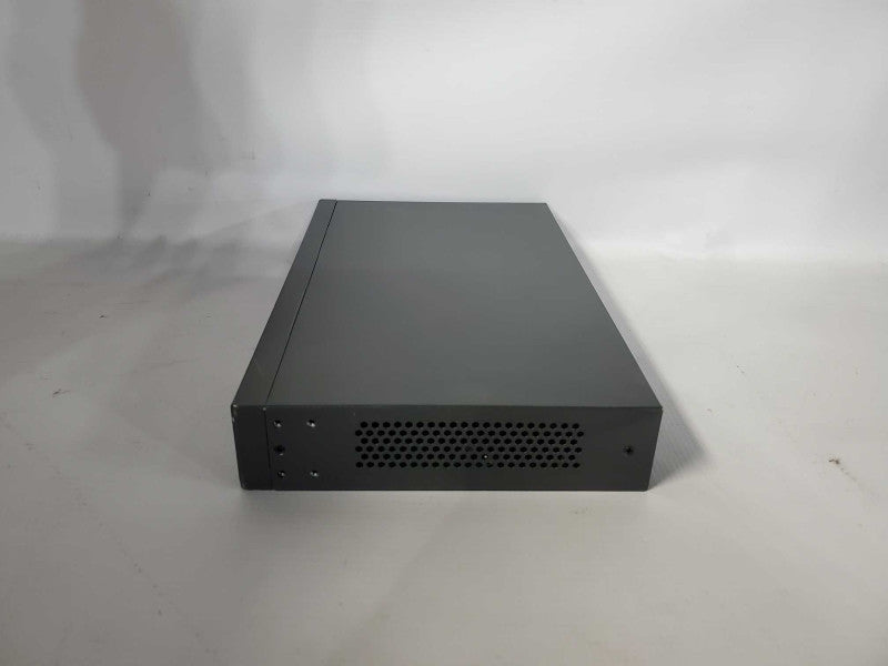 TP-Link TL-SG1016DE 16-Port 10/100/1000Mbps Gigabit Ethernet Smart Switch )