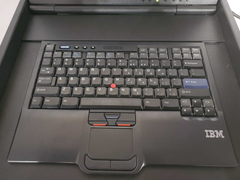 IBM 1723-1UX Rackmount 17\\" Flat Panel KVM Switch w/ SK-8840 Keyboard )