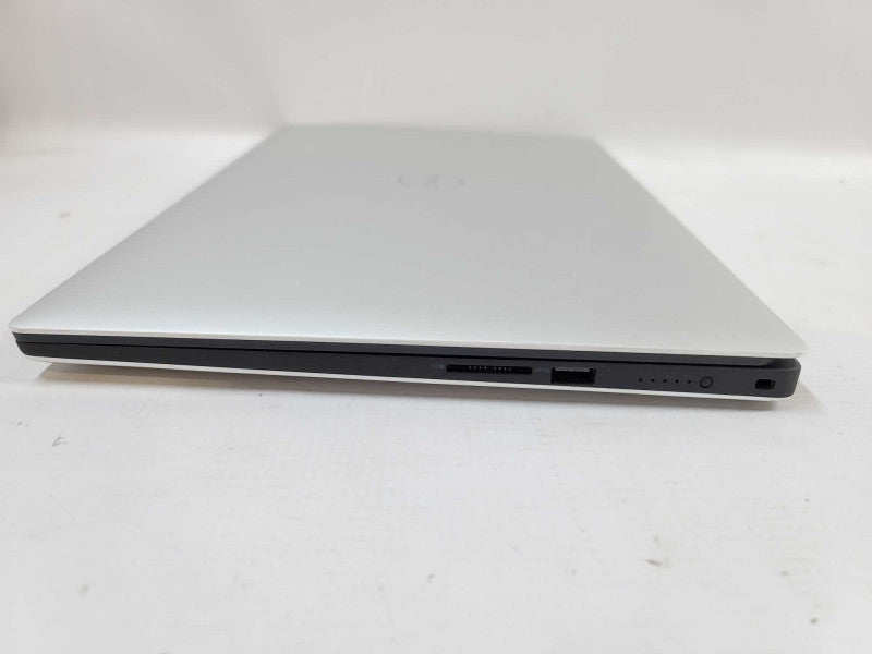 Dell XPS 15 9570 i7-8750H, 32GB DDR4, 1TB NVMe Î²