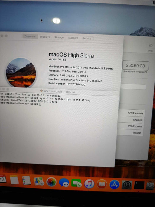 MacBook Pro 2017 13\\" i5-7360U, 8GB DDR3, 256GB SSD Î²