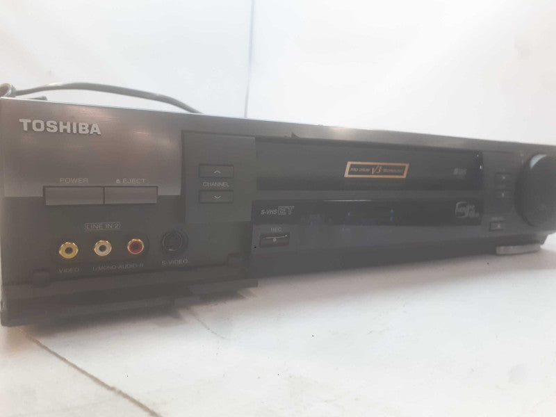 Toshiba VHS Player W804