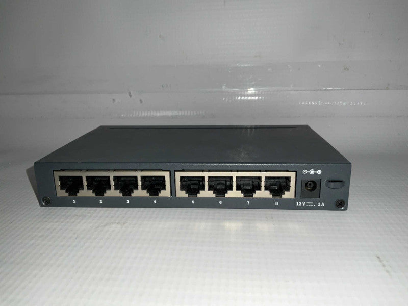 HP 8 port gigabit network switch J9559A  -