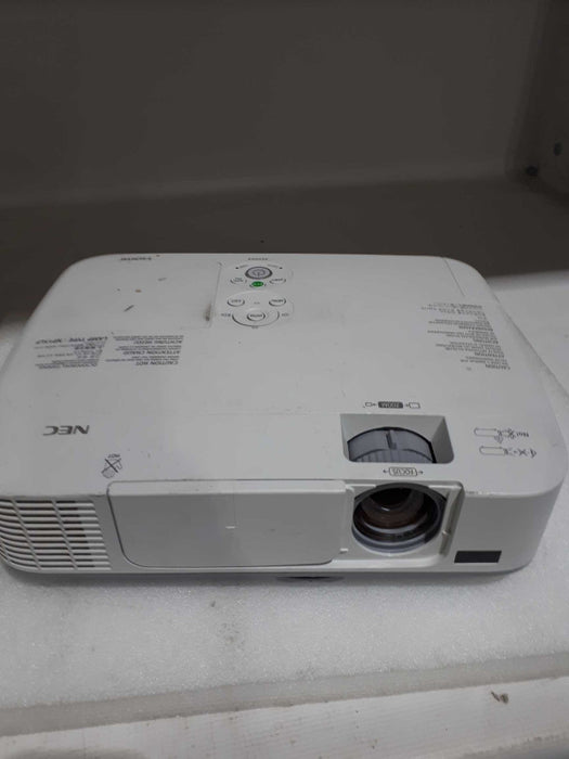 NEC NP-M260X HDMI LCD PROJECTOR &