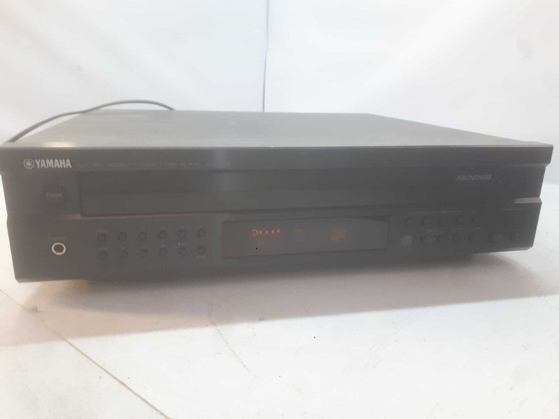 Yamaha Natural Sound Compact 5 Disc Player model# CDC-685 No Remote