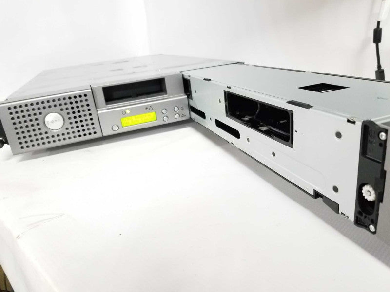 Dell PowerVault 124T 16-Slot DW33F LTO5 SAS Autoloader Tape Drive, Read _