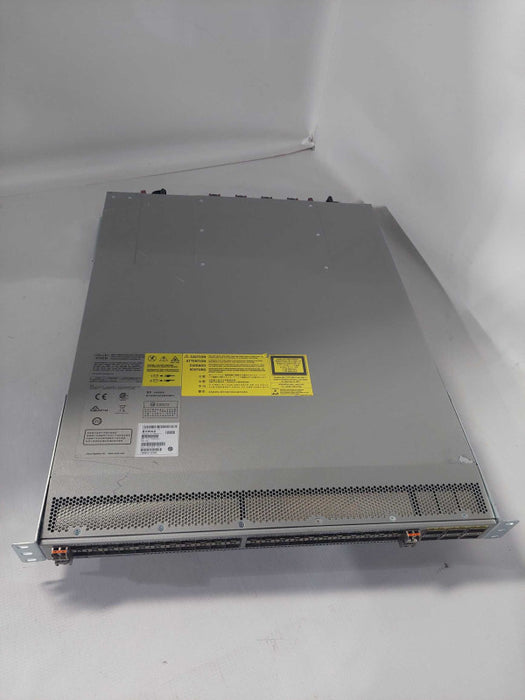 Cisco Nexus N9K-C9372PX-48 Port SFP 10G 6 Port QSFP 40G LAN ENTERPRISE )