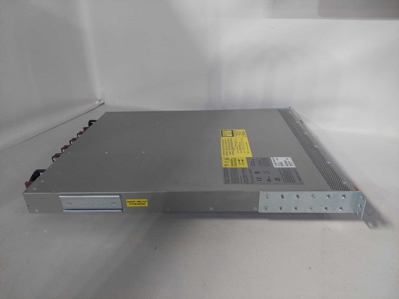 Cisco Nexus N9K-C9372PX-48 Port SFP 10G 6 Port QSFP 40G LAN ENTERPRISE )