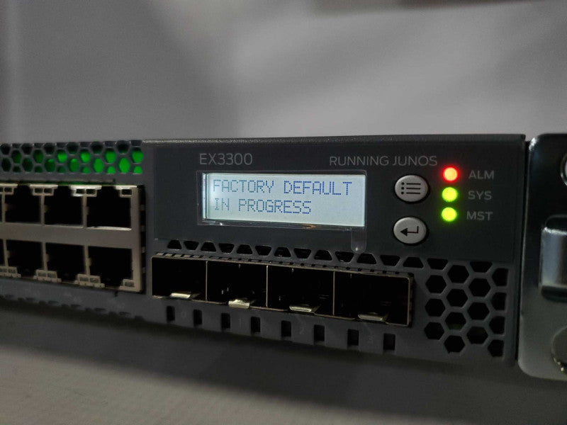 Juniper EX3300-48T 48 Port Gigabit Ethernet Switch Q)