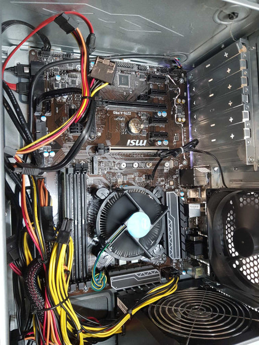 Custom PC - Intel i3-7100 @ 3.90 GHZ 8GB DDR4, 550W PSU