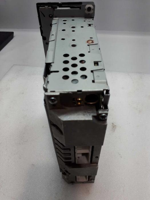 OEM Toyota Stereo CD Deck 31804 AM/FM Radio 08600-00930 Early 2000\\'s &