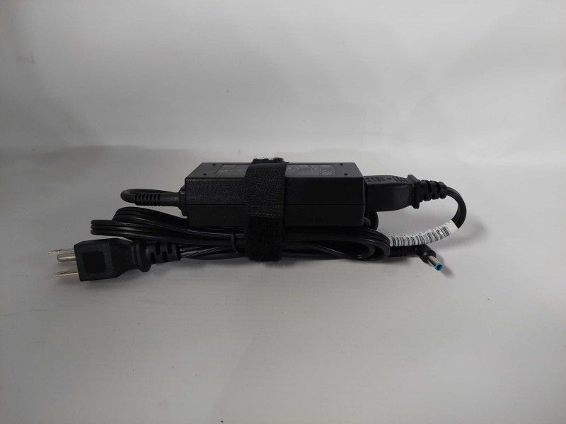 Genuine HP 45W Blue Tip Laptop AC Adapter 19.5V 2.31A 45W Q)