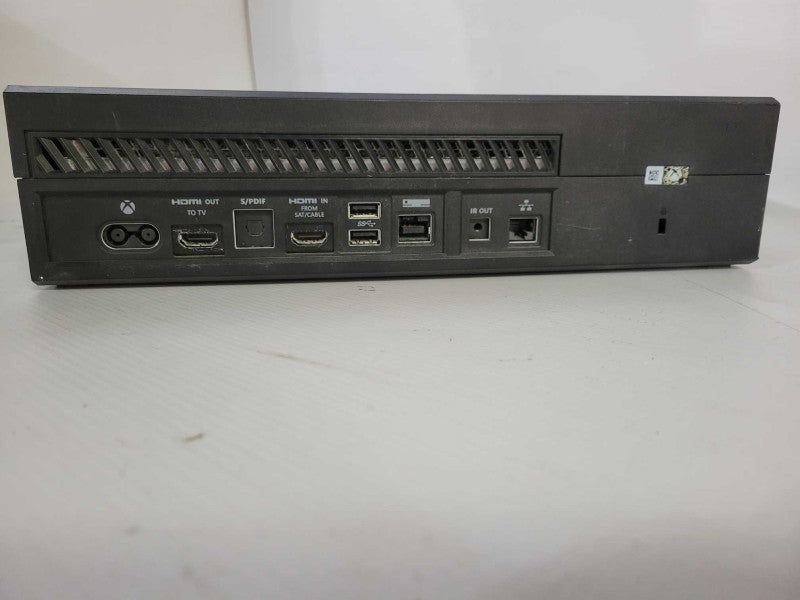 Microsoft Xbox One Console Video Game System 1540 For Parts (AS-IS) Q