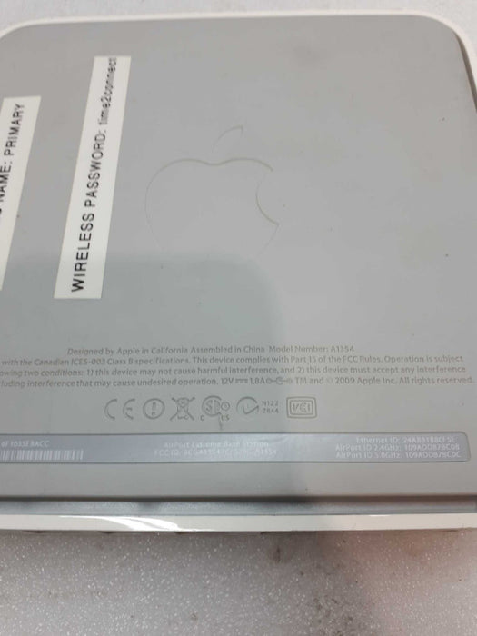 Apple Airport Extreme 802.11n Wifi router A1354 4th Generation &