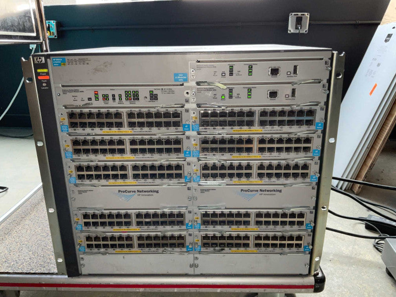 HP E8212 zl Switch J9091A POE READ  -