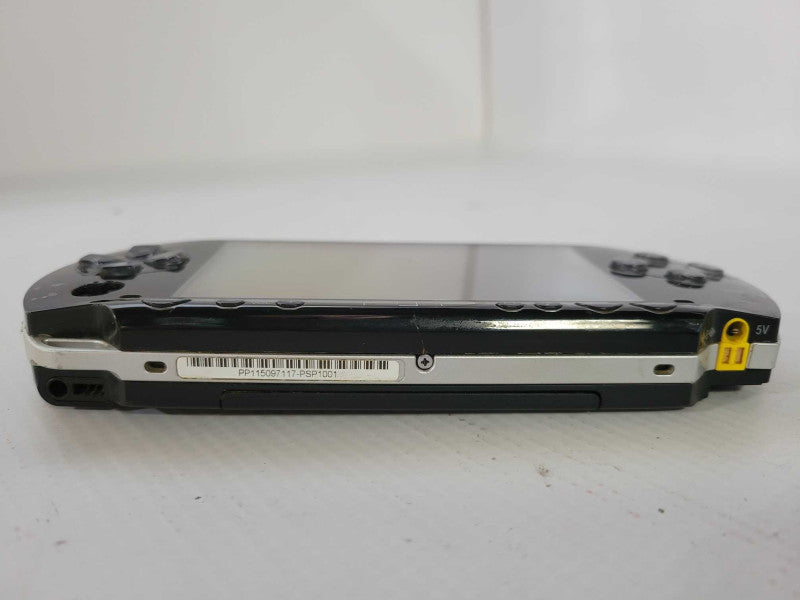 Sony PSP-1001 Playstation Portable Console Black- FOR PARTS (AS-IS)