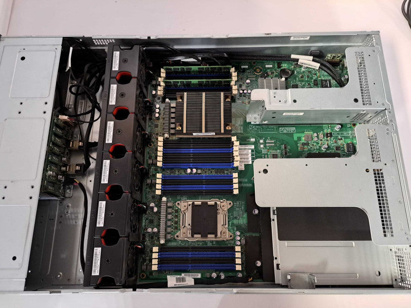 Lenovo ThinkServer 1x Xeon E5-2640 0 @ 2.50GHz 32GB Ram 2x PSU *READ* )