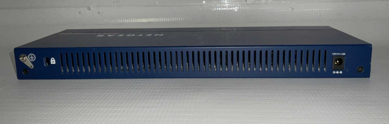 NETGEAR ProSafe 16 port Gigabit network switch GS116 -