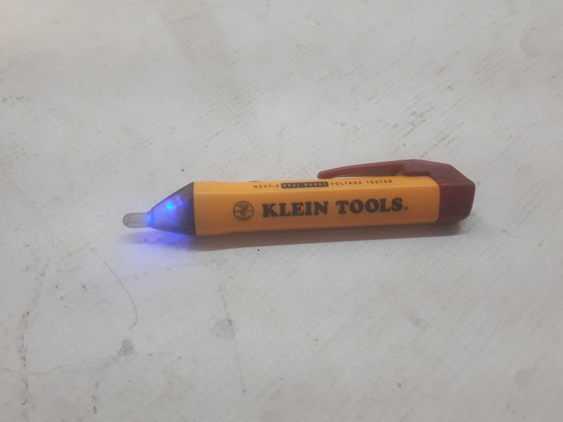 Klein Tools NCVT-2 Dual-Range Voltage Tester