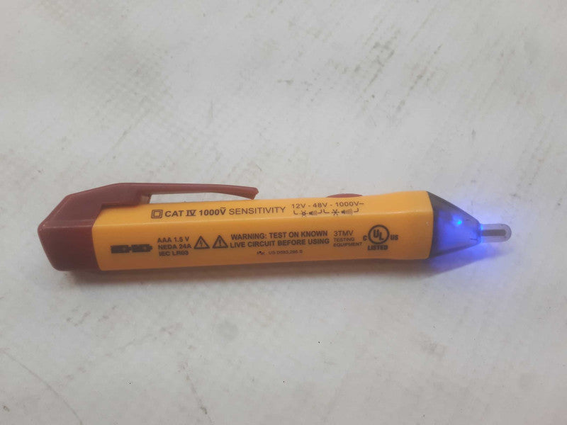 Klein Tools NCVT-2 Dual-Range Voltage Tester