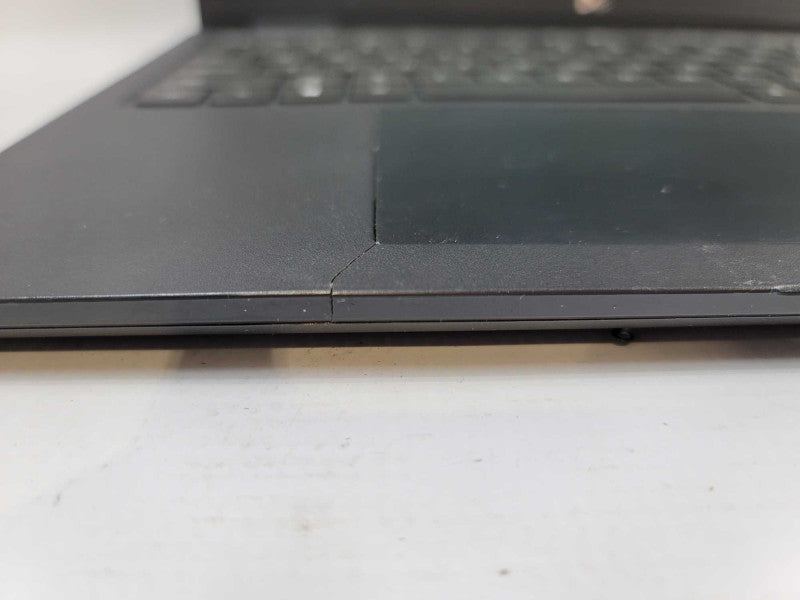Dell Latitude 3520 i7-1165G7, 16GB DDR4, 512GB SSD **READ Î²