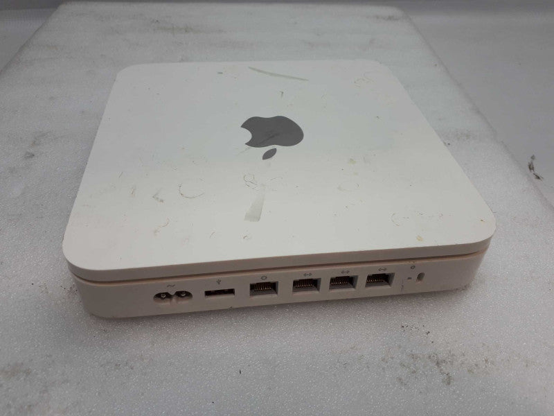 APPLE A1355 TIME CAPSULE - WHITE &