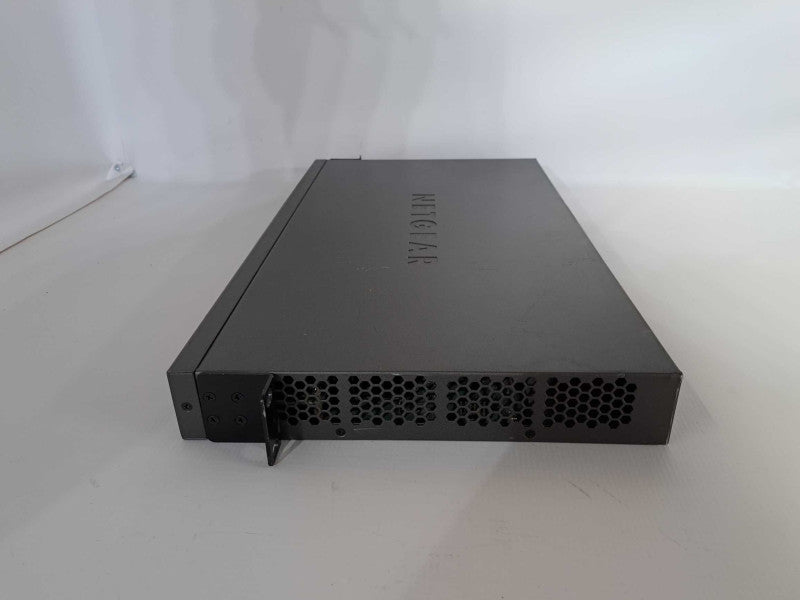 Netgear ProSafe GS748T v4h2 48 Port Smart Switch With RackMount Ears )