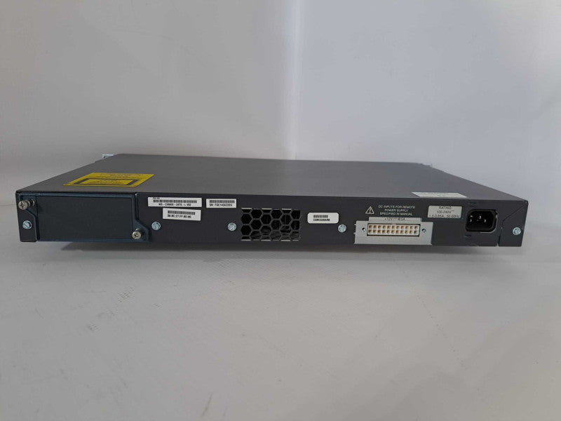 Cisco WS-C2960S-24TS-L V02 24 Port Managed 10/100/1000 Gigabit Switch )