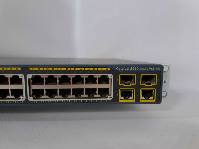 Cisco WS-C2960-48PST-S V01 48 Port PoE Managed Switch  )