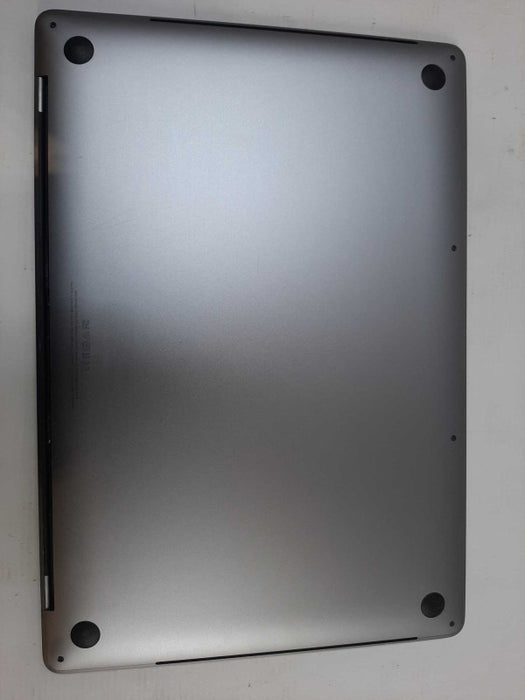 MacBook Pro 2018 15\\" i9-8950HK, 32GB DDR4, 1TB SSD, Radeon Pro 560X **READ**