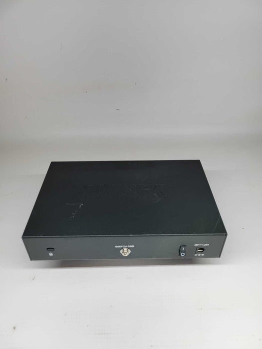 DLINK -  DGS-1008P - 8 Port Switch with 4 PoE Ports Q