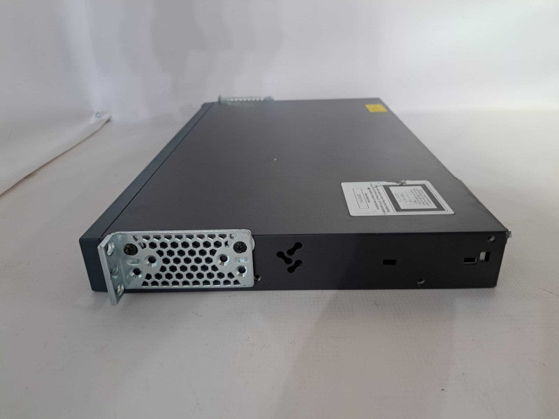 Cisco WS-C2960S-24TS-L V04 24 Port Managed 10/100/1000 Gigabit Switch )