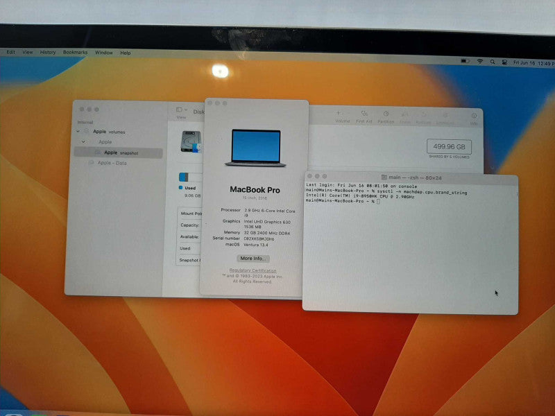 MacBook Pro 2018 15\\" Core i9-8950HK @ 2.9GHz 32GB DDR4 500GB SSD *READ*
