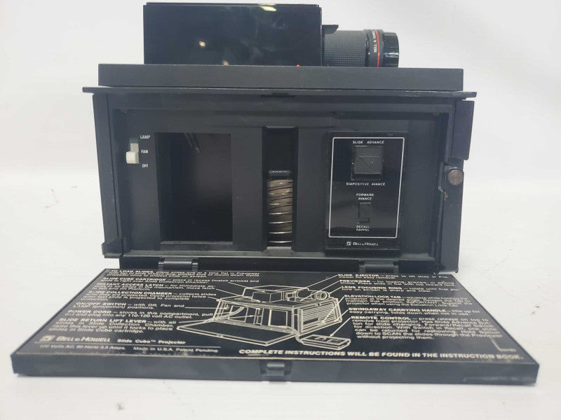 Bell & Howell SlideCube RC55 Vintage Slide Projector (AS-IS) |
