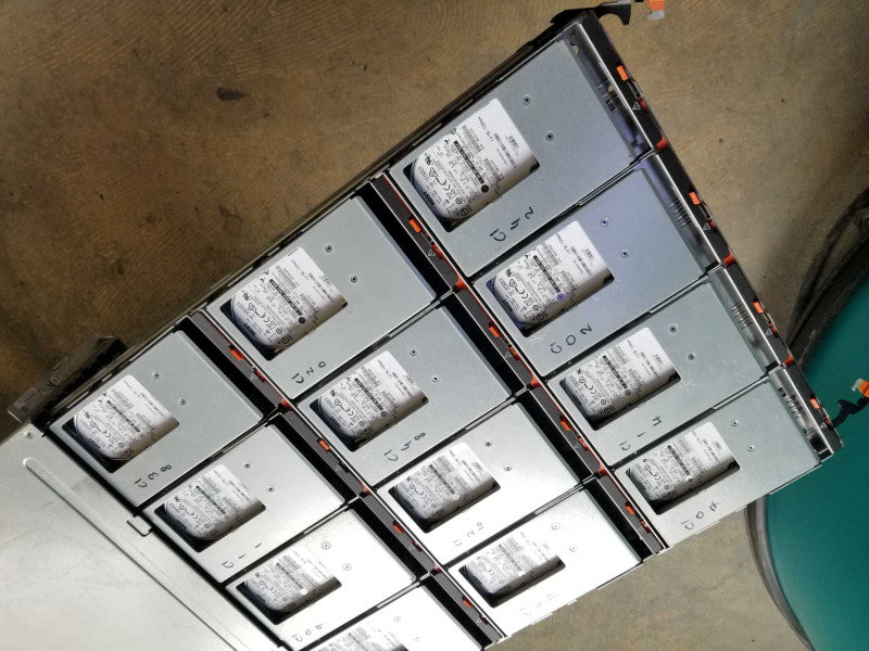 NetApp E5760 2x E5700A controllers 60 Bay Array Controller - 53x 1.8TB Drives #