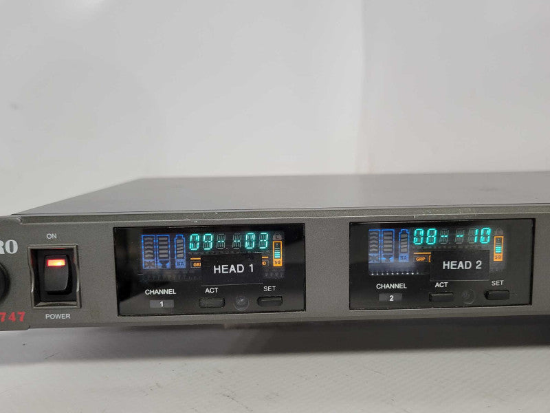 Mipro ACT-747 Quad-Channel True Diversity Receiver, Read _