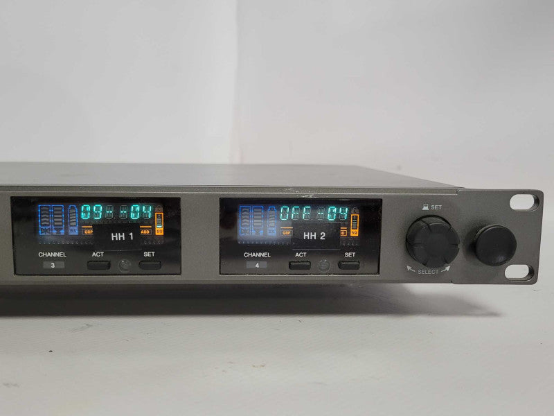 Mipro ACT-747 Quad-Channel True Diversity Receiver, Read _