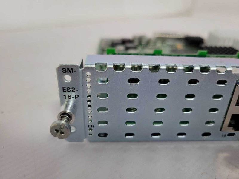 CISCO SM-ES2-16-P Enhanced EtherSwitch, L2, SM, 15 FE, 1 GE, POE _