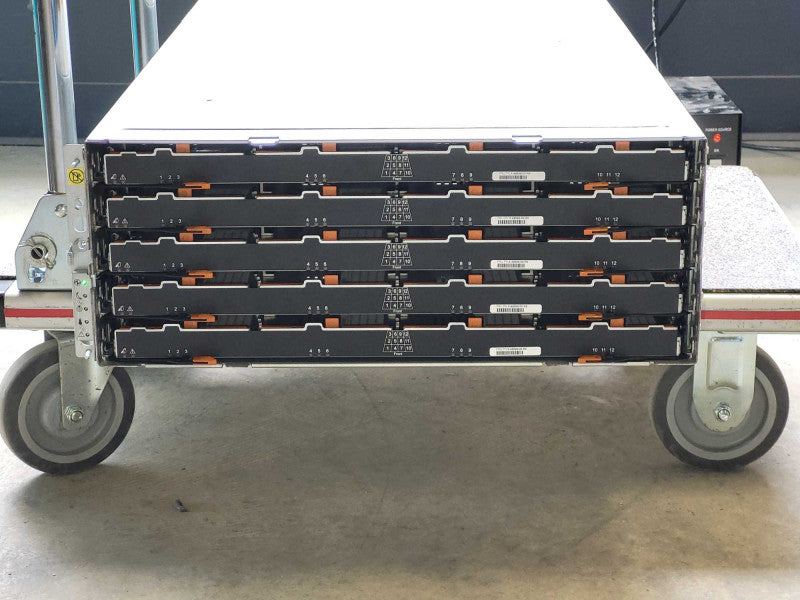 NetApp 60 bay drive enclosure Model:0892 2x 1755W Power Supply READ  -