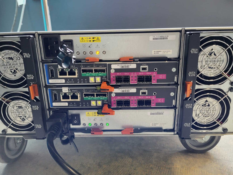 NetApp 60 bay disk enclosure 6600 Model:0892  -
