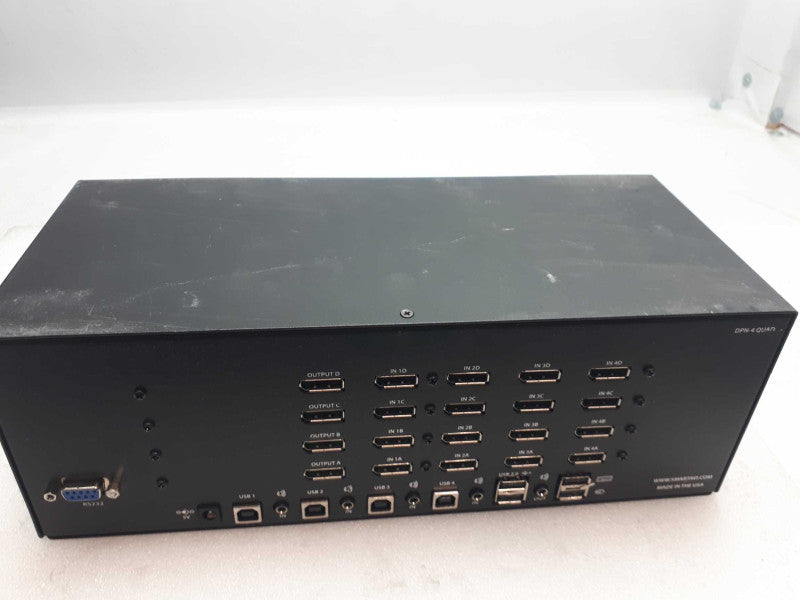 Smart AVI DPN-4QUAD - 4 Port  DisplayPort KVM w/ 2x USB& Audio Q&