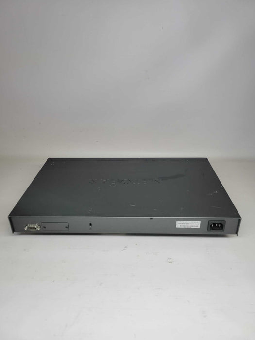 NETGEAR Pro Safe 24-Port Gigabit Ethernet L2 Managed Switch GSM 7224
