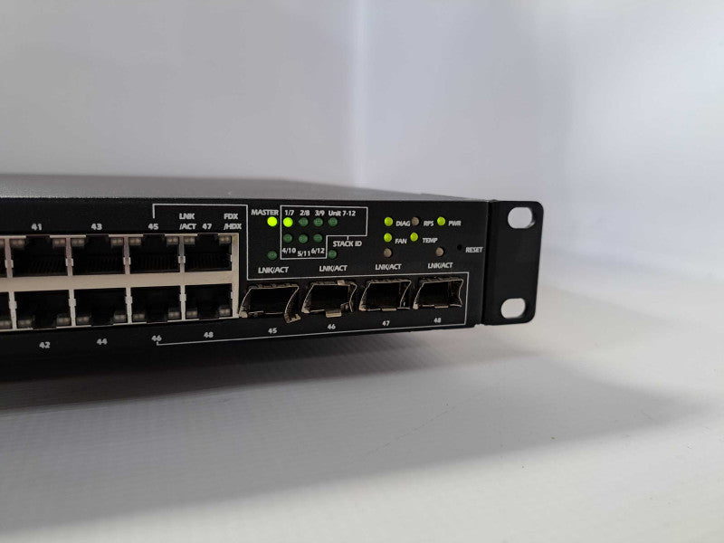 Dell PowerConnect 6248 48-Port GbE 4-Port DP SFP Network Switch )