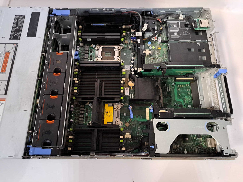 Dell PowerEdge R720 Server- BareBones No CPU, RAM or PSU\\'s )